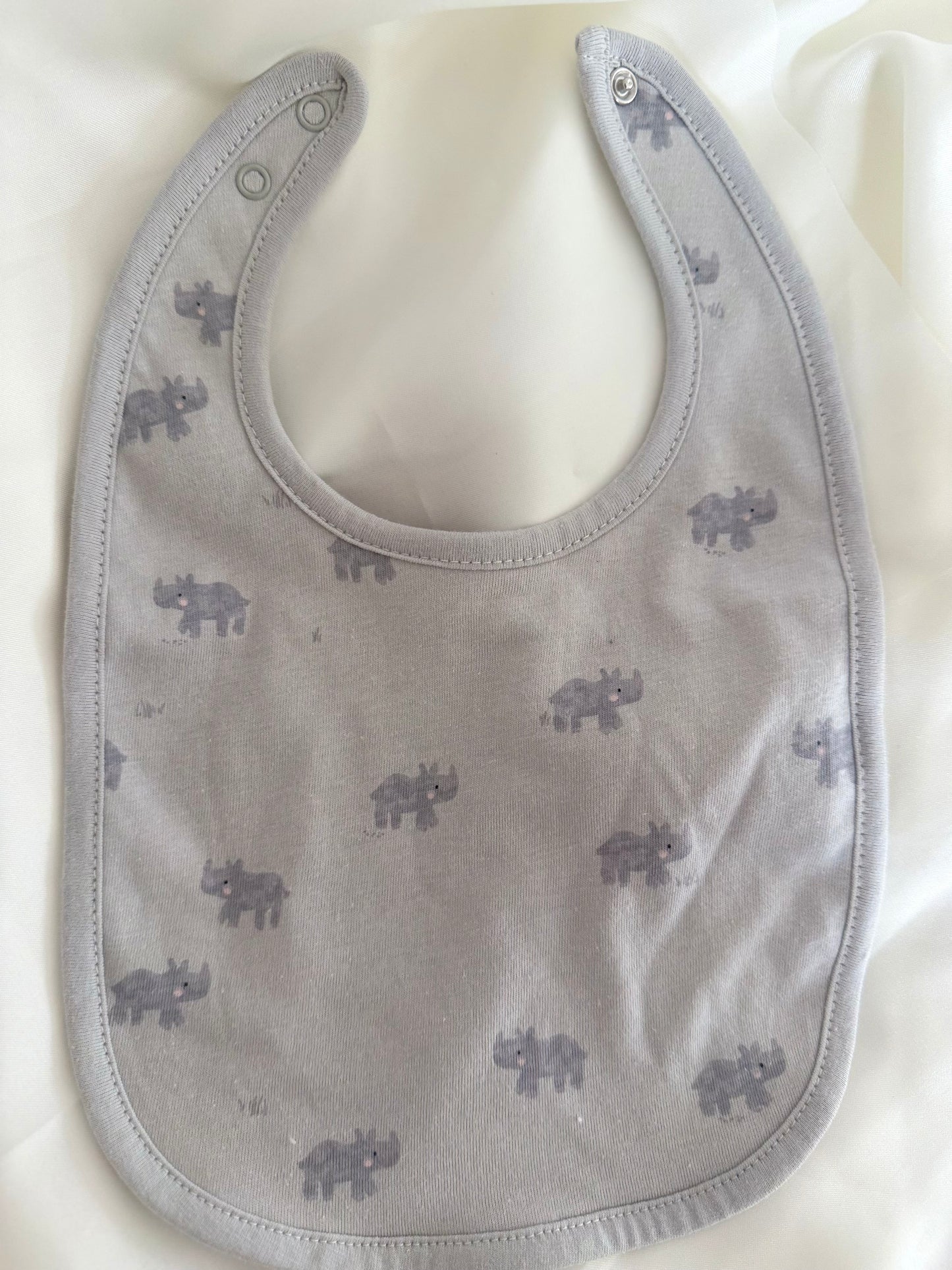 Bavoir à motifs « animaux »